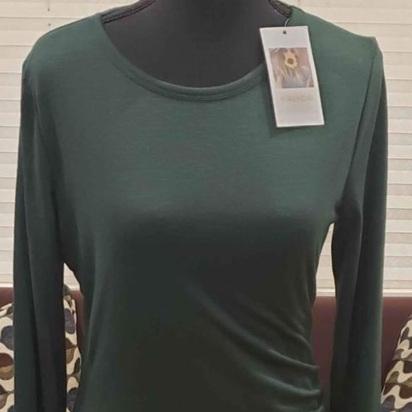 Bodycon Ruched Long Sleeve Dress Dark Green NWT, KIRUNDO Boutique, Size 3 Ladies - Picture 8 of 15